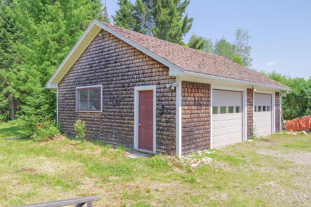 221 Lincolnville Ave, Belfast, ME 04915 - view of detached garage