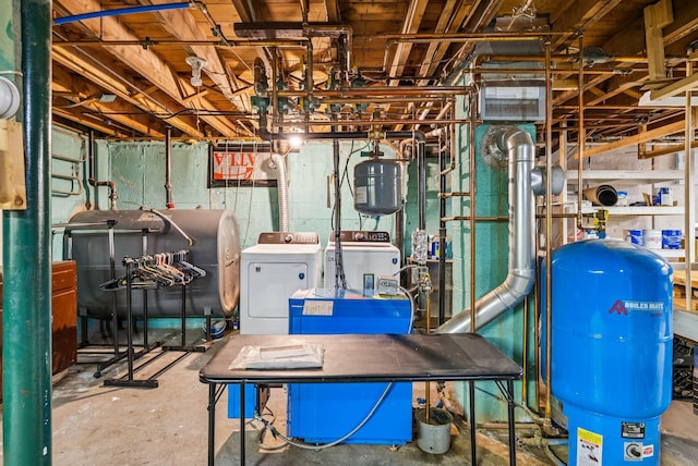 80 Merrymeeting Rd, Brunswick, ME 04011 - utilities featuring washing machine and clothes dryer
