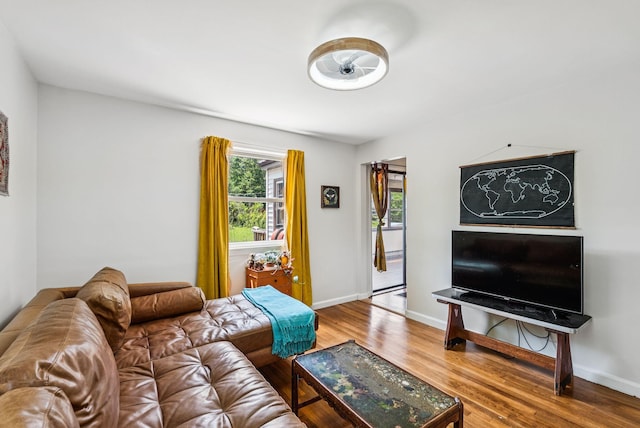 80 Merrymeeting Rd, Brunswick, ME 04011 - living room featuring wood finished floors and baseboards