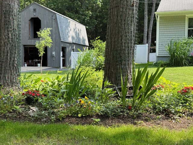 49 31st St, Shapleigh, ME 04076 - view of yard with an outdoor structure and a barn
