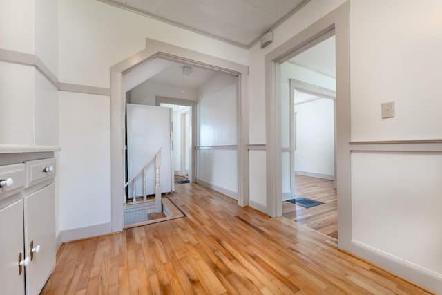 10 Dike Rd, Bath, ME 04530 - corridor featuring light wood-style floors and baseboards