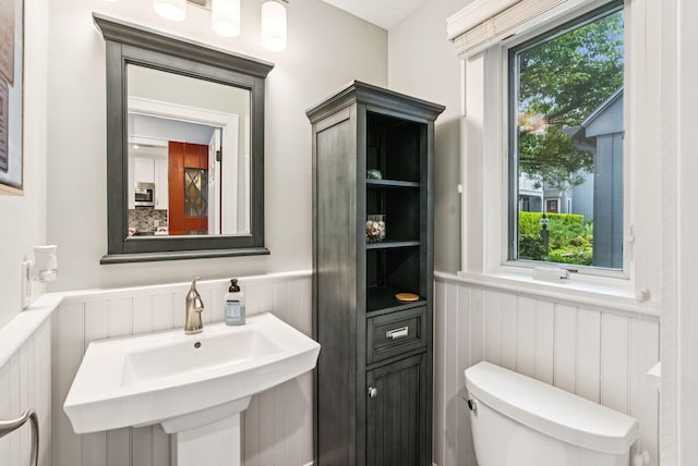 135 Ocean Ave Unit 15, Kennebunkport, ME 04046 - bathroom with wainscoting