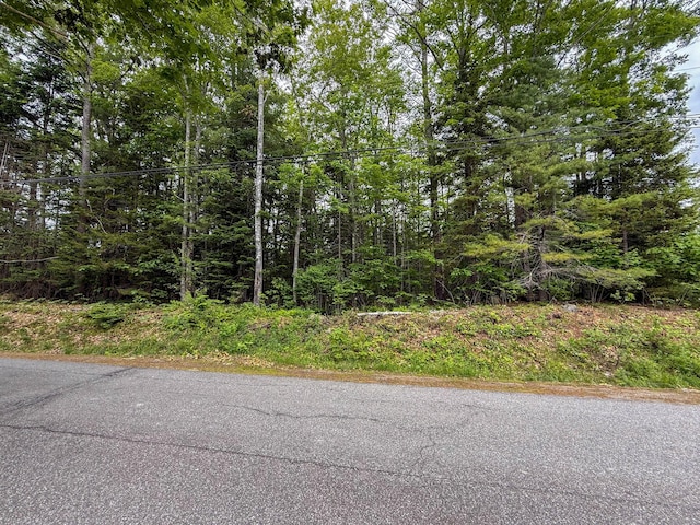 1 Pender Dr, Brunswick, ME 04011