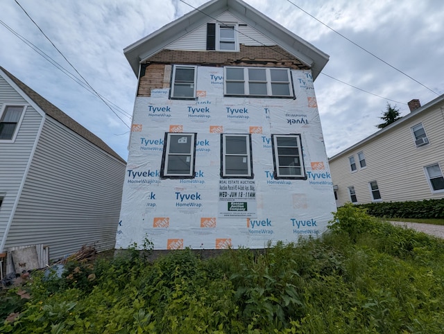 7 Oak St, Biddeford, ME 04005 - view of front facade with brick siding