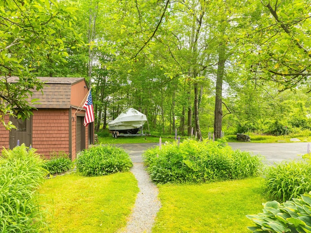 260 Coombs Rd, Brunswick, ME 04011 - view of yard featuring driveway and an outdoor structure