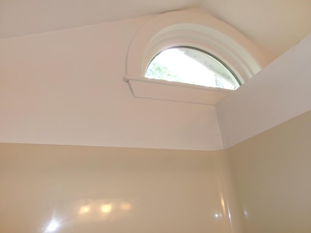 24 Paradise Dr, Monmouth, ME 04259 - detailed view