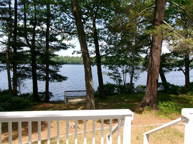 24 Paradise Dr, Monmouth, ME 04259 - water view