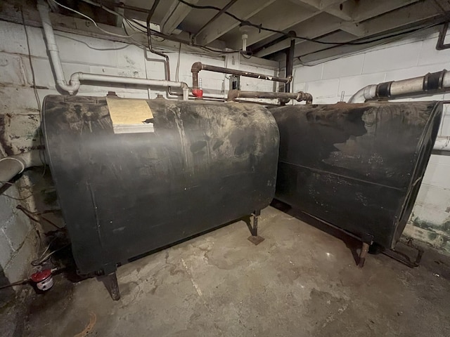 257 N Ave, Skowhegan, ME 04976 - unfinished below grade area featuring oil tank