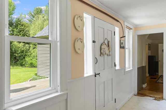 1548 Main St, Readfield, ME 04355 - foyer with ornamental molding