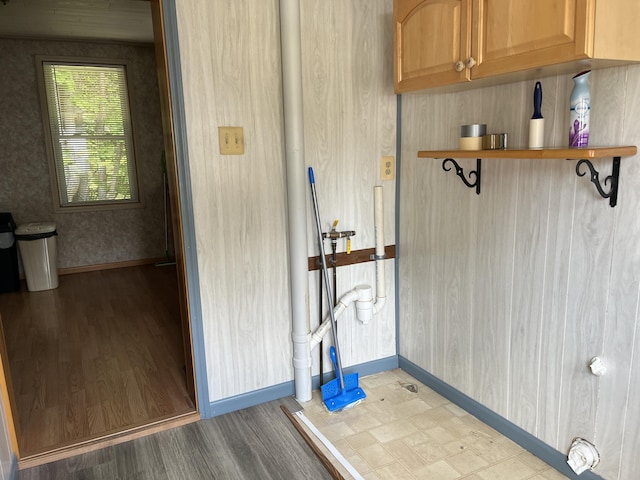 406 Cushman Rd, Winslow, ME 04901 - mudroom with wood finished floors and wallpapered walls