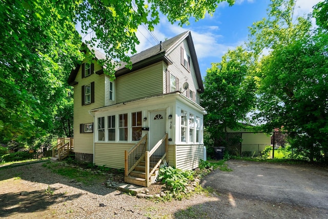 74 Sidney St, Bangor, ME 04401