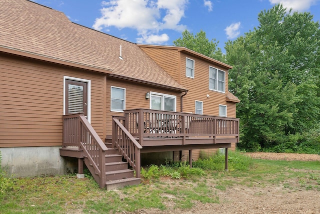 11 Concord Pl Unit 21, Auburn, ME 04210 - rear view of house with a deck and a shingled roof