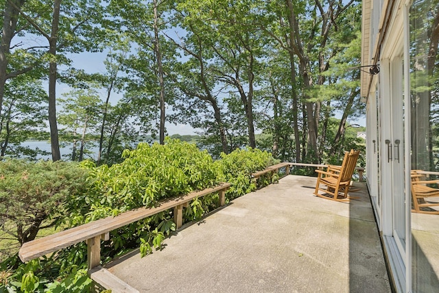 3 Tidewater Cv, Falmouth, ME 04105 - view of patio