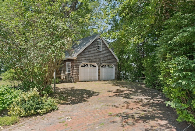 3 Tidewater Cv, Falmouth, ME 04105 - view of detached garage