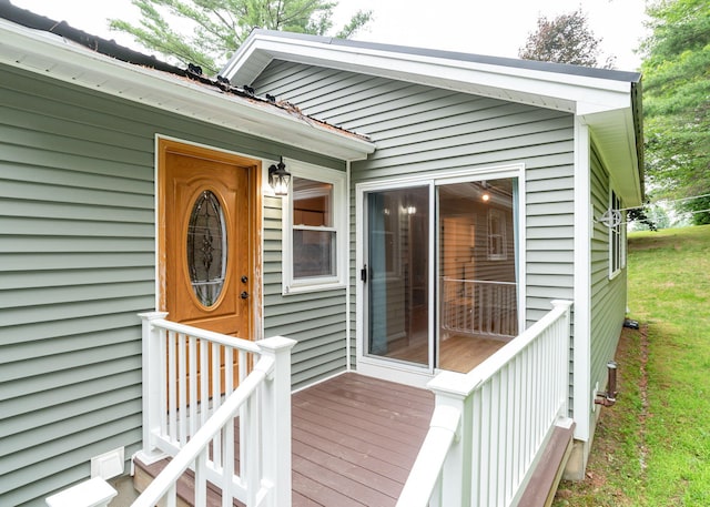 919 College St, Lewiston, ME 04240 - view of wooden terrace