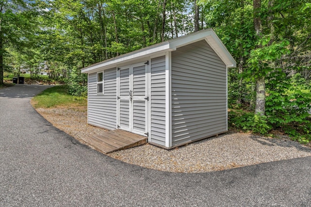 31 Pond Ridge Dr, Lewiston, ME 04240 - view of shed with view of scattered trees