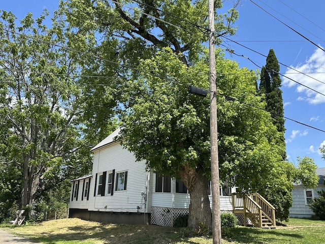 11 Sunnyside St, Houlton, ME 04730 - photo 2