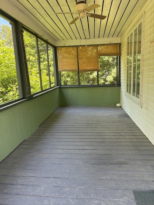 18 Clark St, Calais, ME 04619 - unfurnished sunroom featuring a ceiling fan