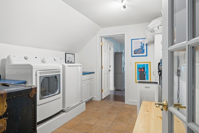 6 Ocean View Dr, Biddeford, ME 04005 - washroom featuring washer and dryer and cabinet space