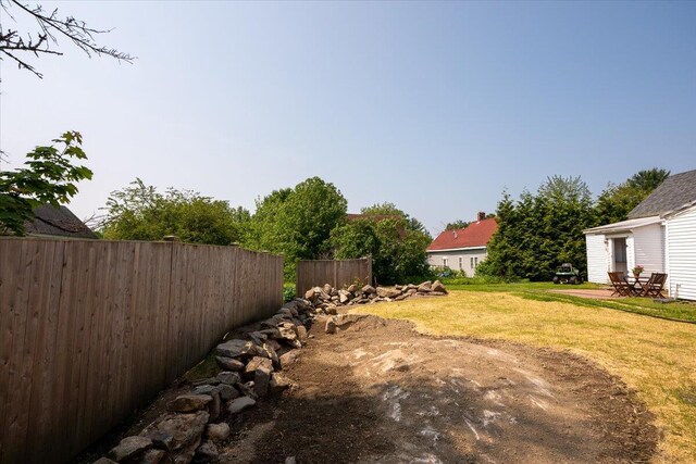 3 Salt Pond Rd, Friendship, ME 04547 - view of yard