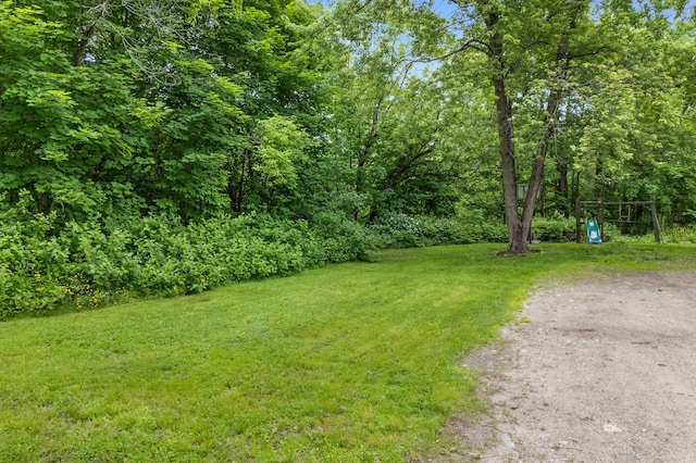 25 Foch St, Lewiston, ME 04240 - view of grassy yard