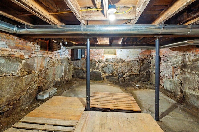 219 Lisbon St, Lisbon, ME 04250 - unfinished below grade area featuring electric panel