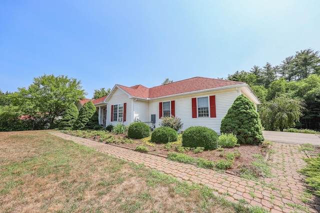 21 Thunder Rd, Fremont, NH 03044 - photo 2