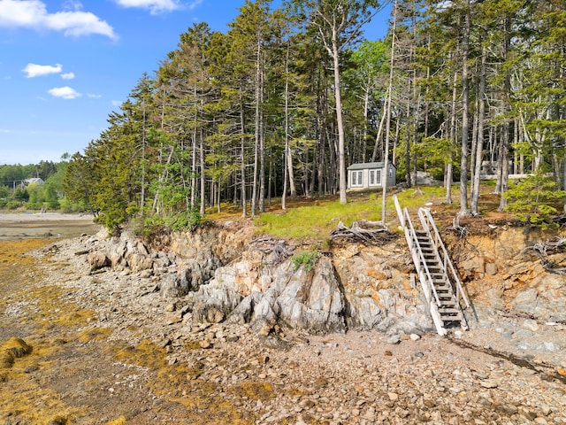 389 Main Rd, Islesboro, ME 04848