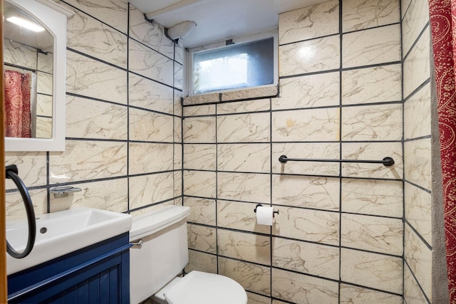 15 Lindale Ave, Biddeford, ME 04005 - bathroom featuring vanity, tile walls, and curtained shower