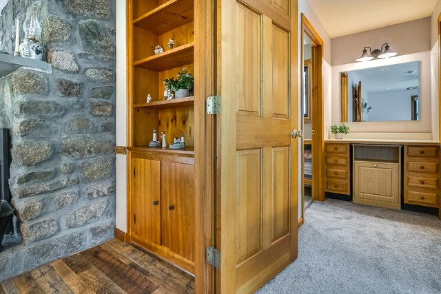 14 Old County Rd, South Berwick, ME 03908 - bar area featuring built in shelves and wood finished floors