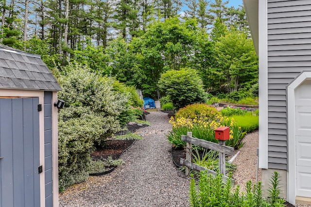 14 Old County Rd, South Berwick, ME 03908 - view of yard featuring view of scattered trees