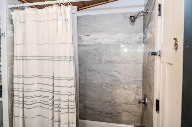 17 Green St, Dover-Foxcroft, ME 04426 - bathroom featuring shower / tub combo