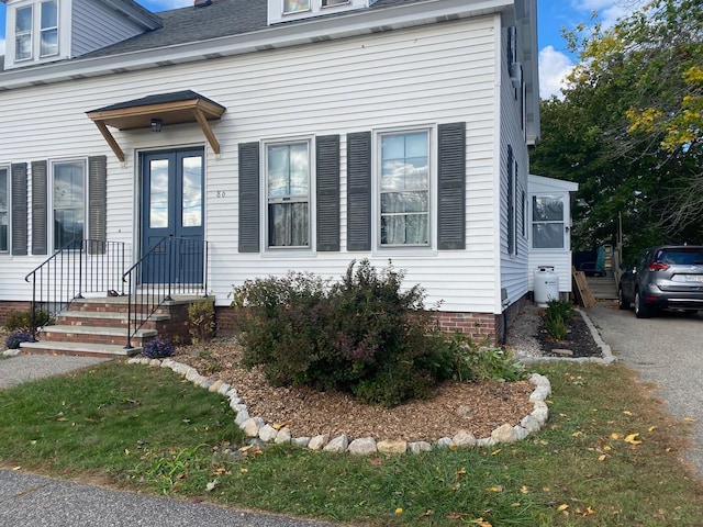 86 Summer St, Saco, ME 04072 - view of front of property with a shingled roof