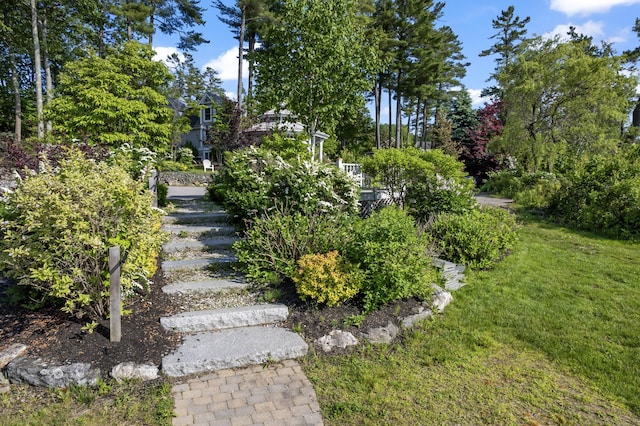 71 Village Way Unit 506, Edgecomb, ME 04556 - view of green lawn featuring stairs