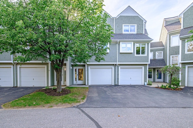 148 Breakwater Dr Unit 17, South Portland, ME 04106 - view of front facade featuring driveway