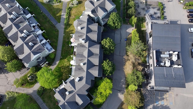 148 Breakwater Dr Unit 17, South Portland, ME 04106 - aerial view of property and surrounding area with nearby suburban area
