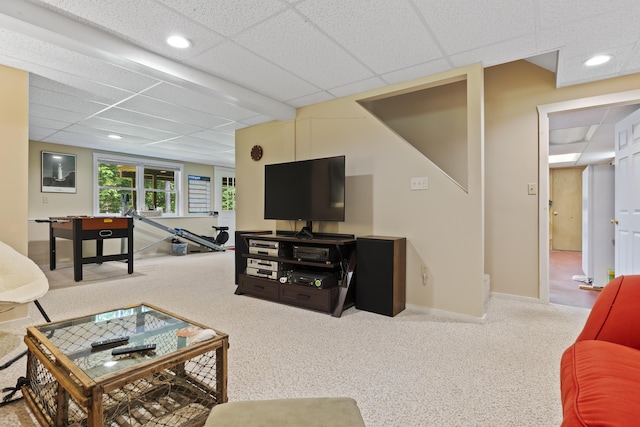 15 Harvey Brook Dr, Freeport, ME 04032 - carpeted living room featuring a paneled ceiling and recessed lighting