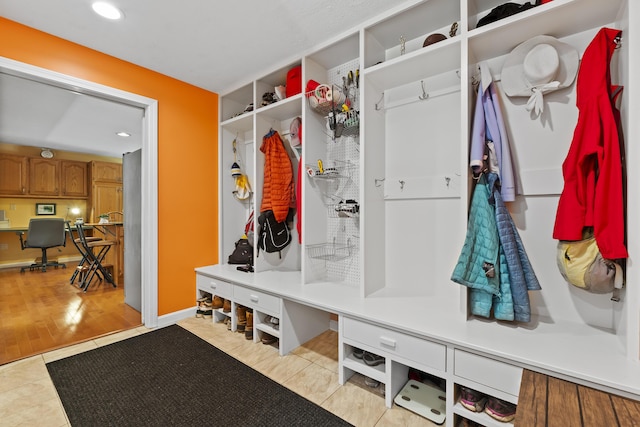 15 Harvey Brook Dr, Freeport, ME 04032 - mudroom with light tile patterned floors and recessed lighting