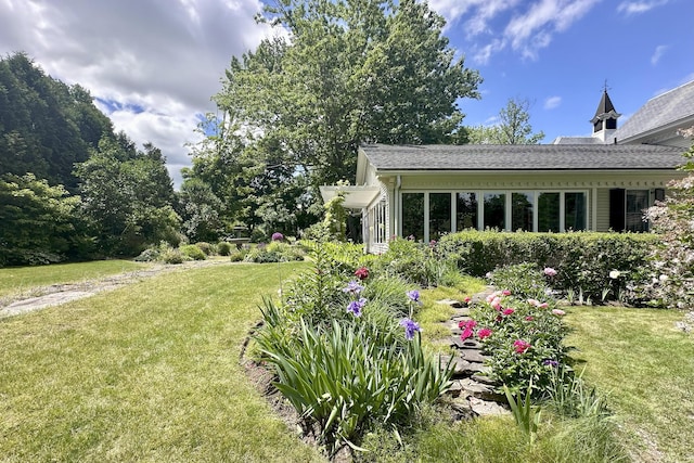 58 Church St, Belfast, ME 04915 - view of grassy yard