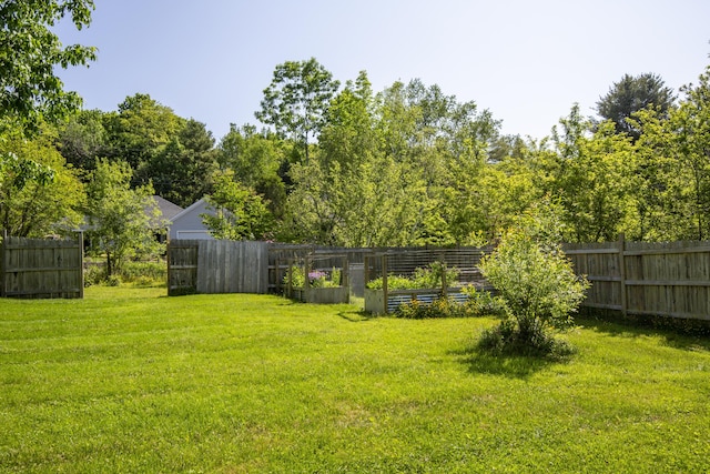 21 Eaton Ave, Camden, ME 04843 - photo 4