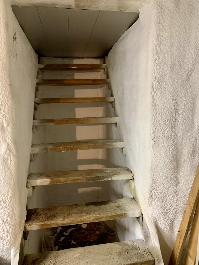 361 Water St, Addison, ME 04606 - view of stairs