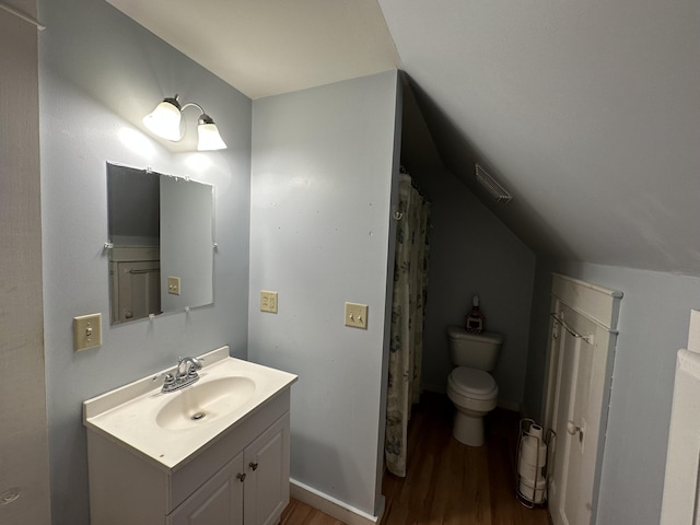 14 Elm St, Houlton, ME 04730