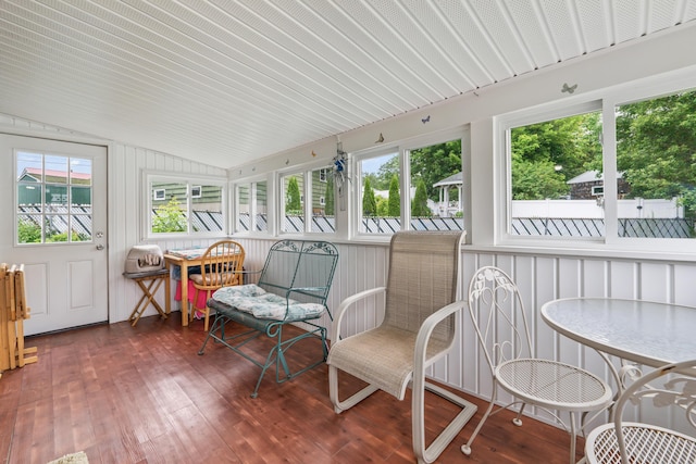 8 Grovemount Ln, Lewiston, ME 04240 - sunroom / solarium featuring lofted ceiling and hardwood / wood-style floors