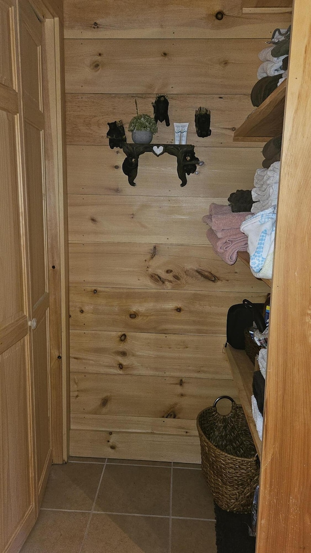 67 Upper Narrows Rd, Long Pond Twp, ME 04945 - detailed view of wood walls