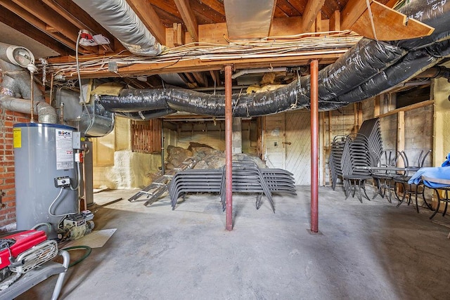 555 Pool St, Biddeford, ME 04005 - unfinished below grade area with water heater