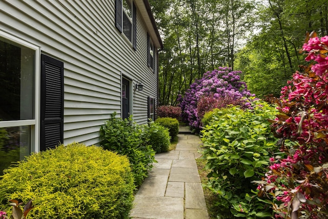 2 Teressa Ln, York, ME 03909 - view of side of home