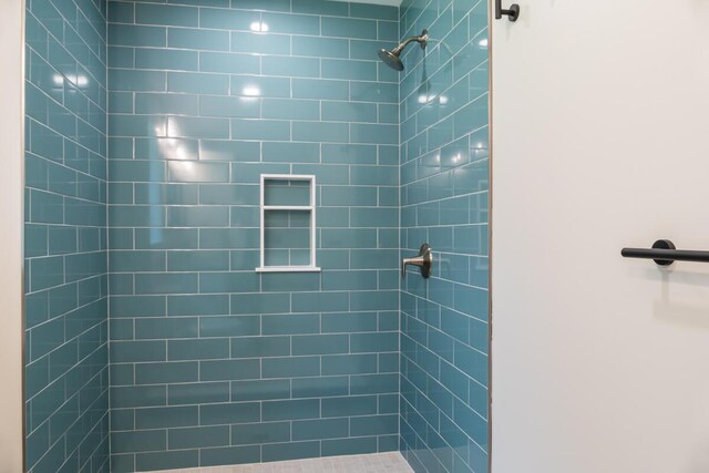 59 Sagamore Dr Lot 28, Phippsburg, ME 04562 - full bath featuring tiled shower