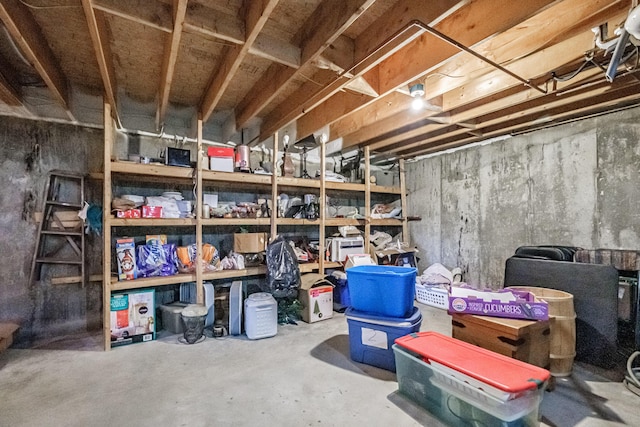 309A Cushman Rd, Woodstock, ME 04219 - view of storage area