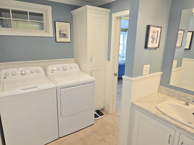 135 Hotel Rd, Auburn, ME 04210 - laundry area featuring independent washer and dryer and light tile patterned floors