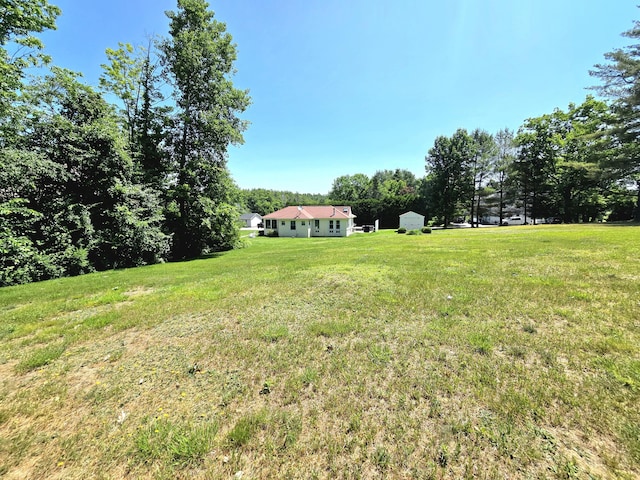 135 Hotel Rd, Auburn, ME 04210 - view of green lawn